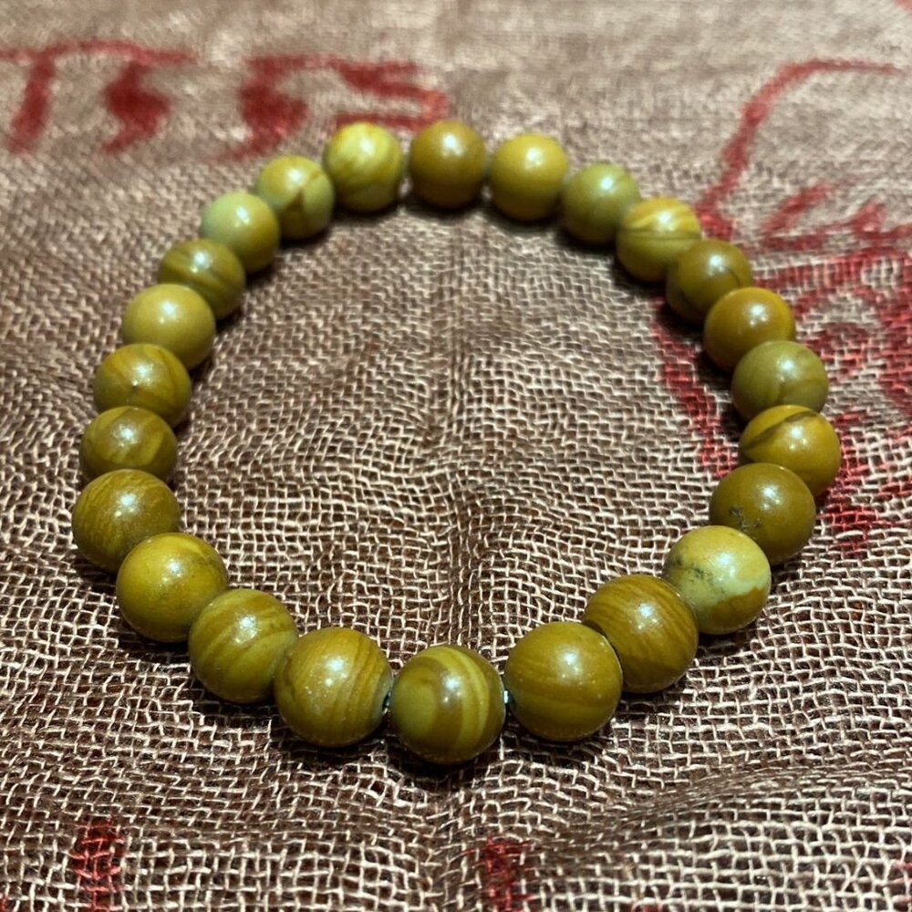 Elegant Gold Beaded Bracelet